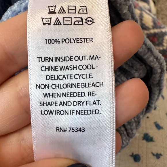 Christian Siriano Women's Blue Mockneck Sweater with Snowflake Print Size XS - Picture 5 of 5